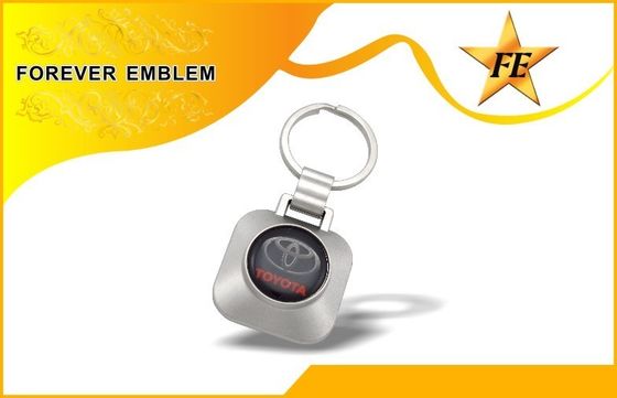 Porte-clés de pièce de monnaie de chariot à supermarché et support Keychain de pièce de monnaie avec le LOGO fait sur commande