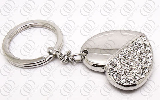 Forme Keychain de coeur d'acier inoxydable de bijoux avec les cristaux clairs de Swarovski