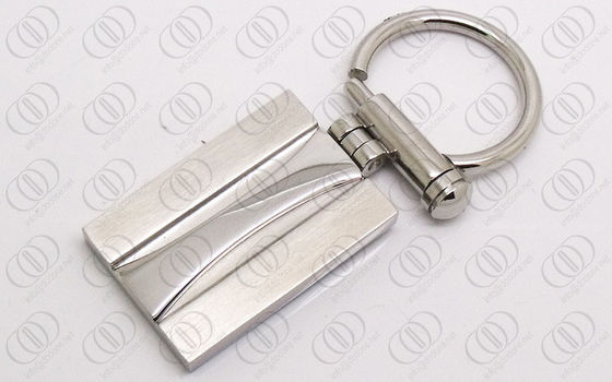 Support poli de Keychain d'acier inoxydable de tons avec la structure de vis, keychains engravable