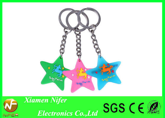 Façonnez au 2D 3D les mini cadeaux mous faits sur commande de promotion de porte-clés personnalisés par Keychains de PVC